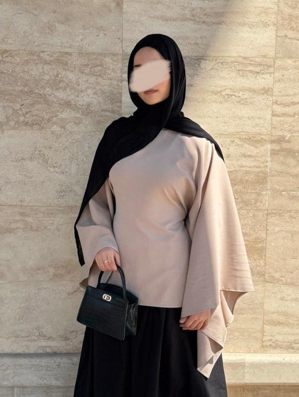 Bubblegum Bisht Abaya
