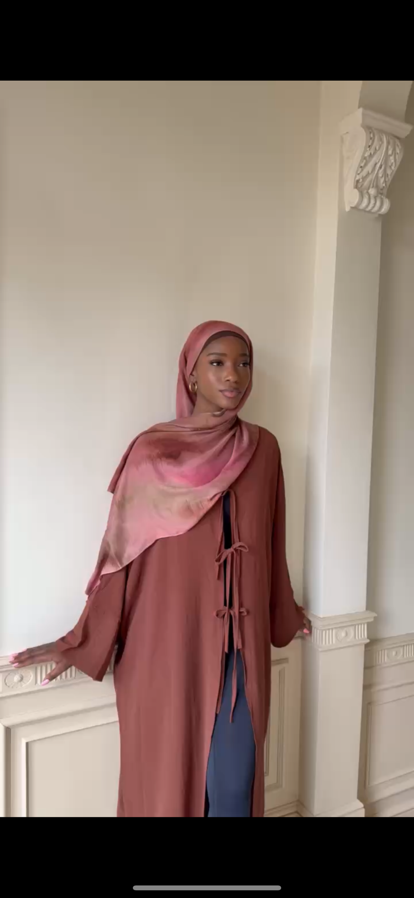 Essential Abaya (2-piece set)