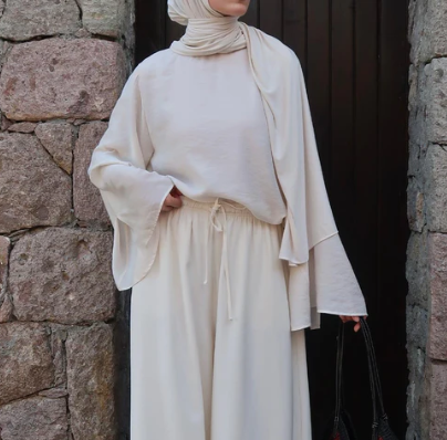 SIREN Butterfly Abaya