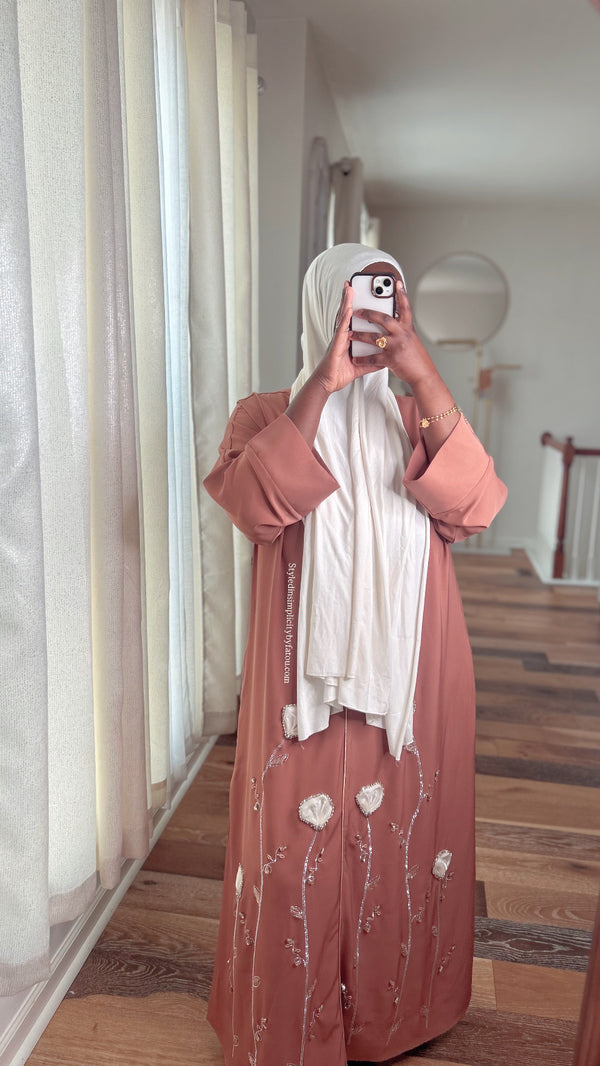 Eid Abaya Saida