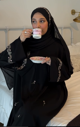 Sakura Abaya